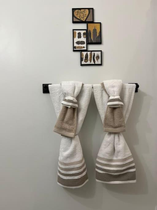 Ferienwohnung Cozy, High Rise, Large Studio Facing Downtown . Baltimore Exterior foto